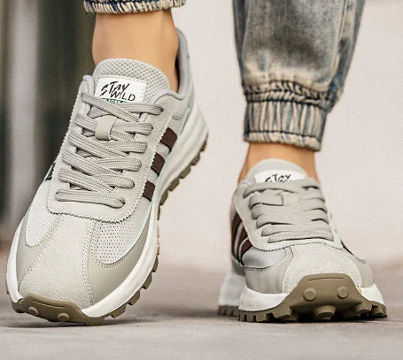 Breathable Dad Shoes with Blade Sole for Running