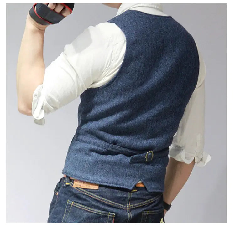 Vintage Houndstooth Wool Vest for Fall and Winter