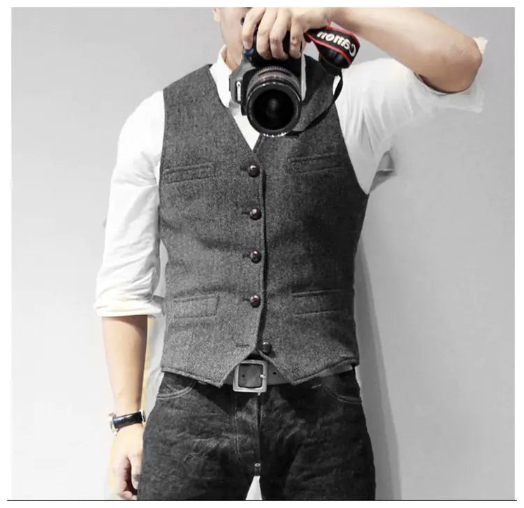 Vintage Houndstooth Wool Vest for Fall and Winter
